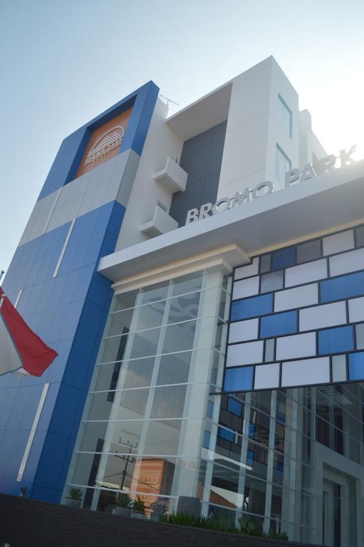 Bromo Park Hotel Probolinggo Buitenkant foto